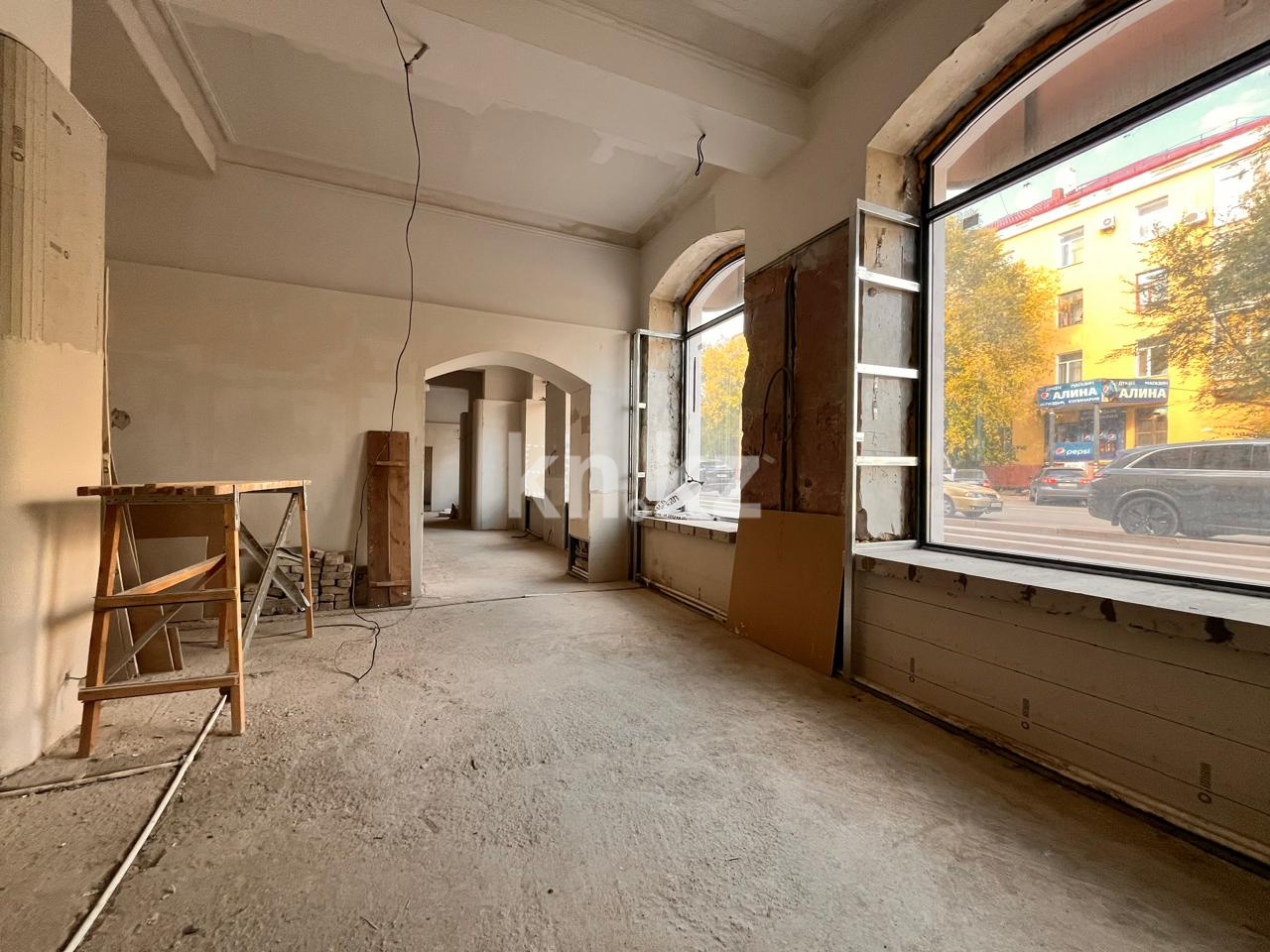 Аренда , пр. Назарбаева - Аренда офисных и торговых помещений в Караганде с фото фото 10 из 13