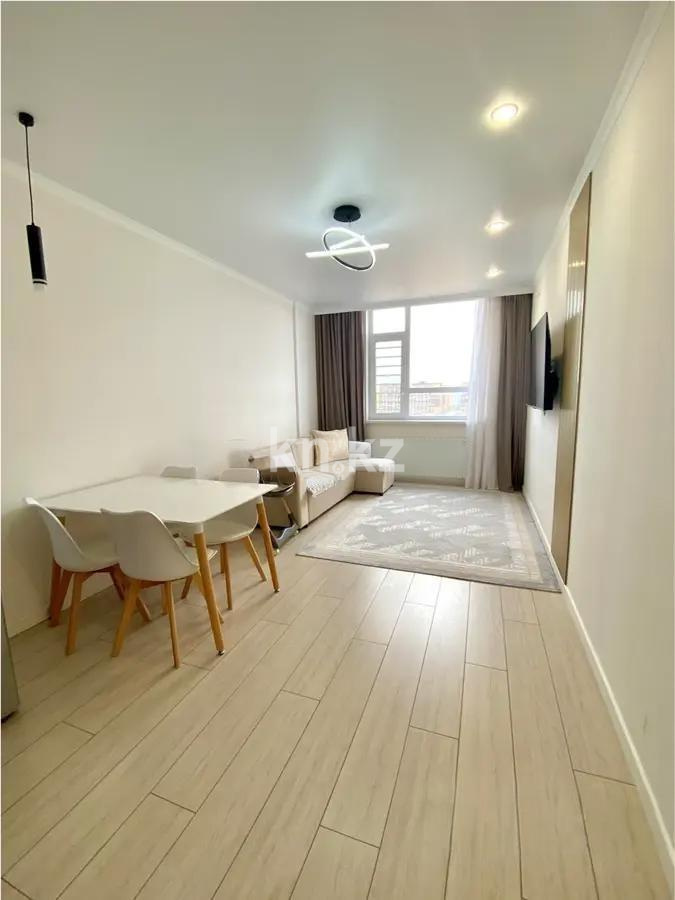 Продажа 2-комнатной квартиры, 43.3 м², ул. А-102, дом  11/2 - Продажа  двухкомнатных квартир в Астане без посредников с фото фото 1 из 4