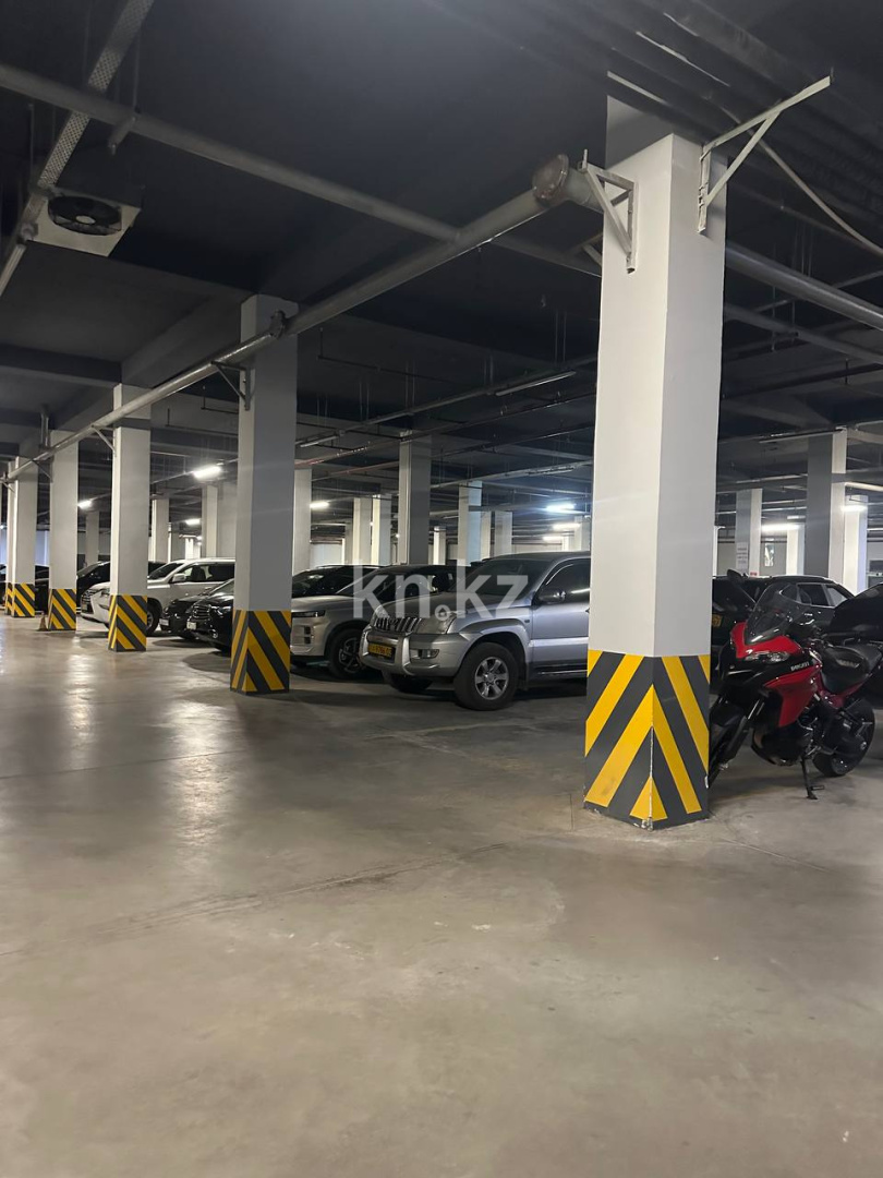 Продажа 4-комнатной квартиры, 213 м², Ерменсай, дом  36 - ул. Ушкемпирова - Продажа  четырехкомнатных квартир в новостройках Алматы фото 4 из 8