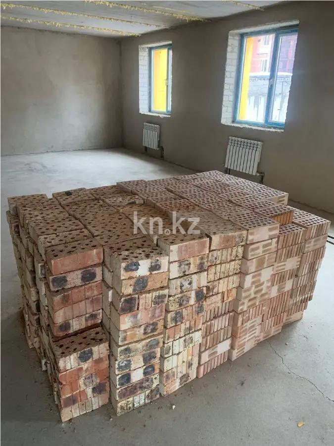 Продажа 3-комнатной квартиры, 76 м² в Караганде