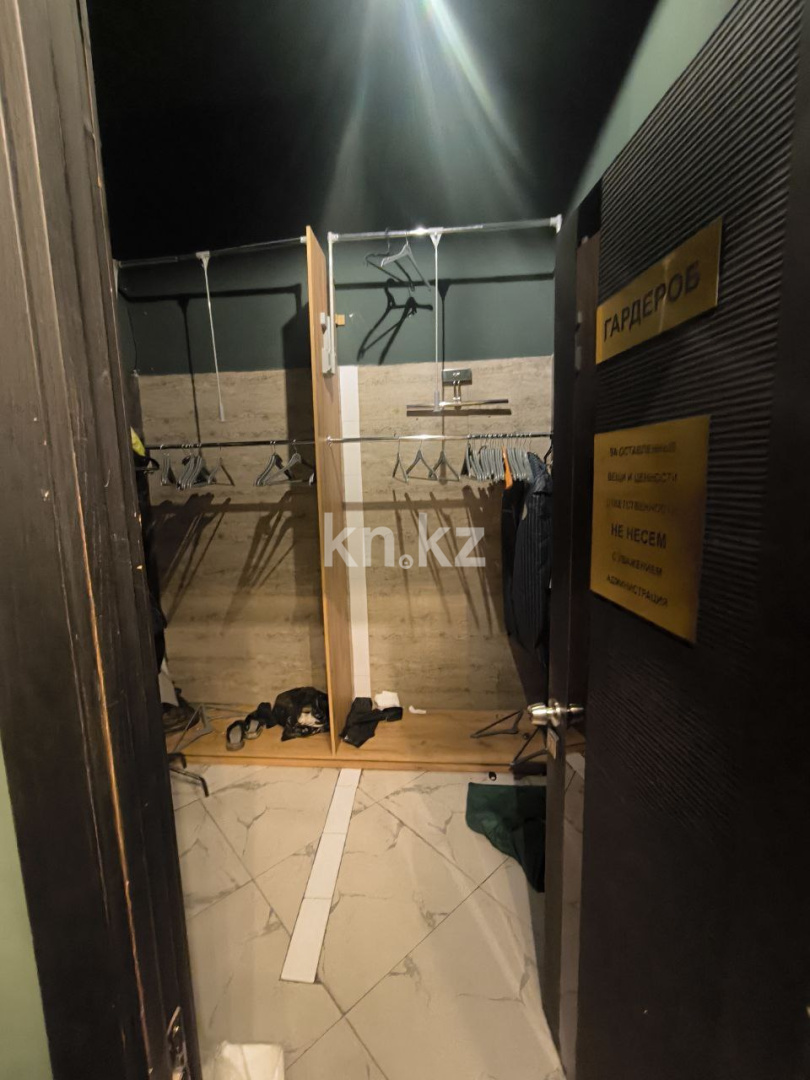 Продажа , 300 м², пр. Достык, дом  105 - Продажа действующего бизнеса в Алматы фото 7 из 13