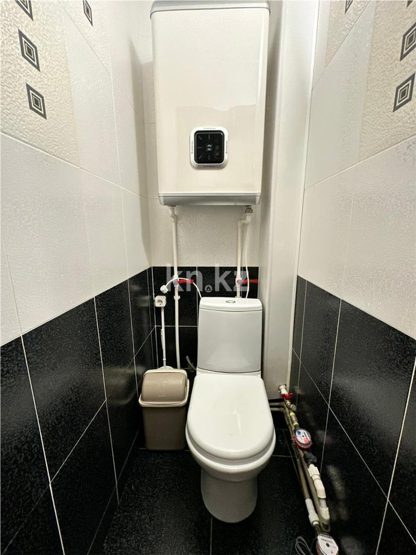 Продажа 4-комнатной квартиры, 81 м², мкр-н Орбита-1 - Продажа  четырехкомнатных квартир в Караганде фото 12 из 17