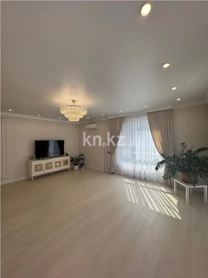 Продажа 4-комнатной квартиры, 148 м², пр. Туран, дом  43б - Продажа  четырехкомнатных квартир в новостройках Астаны без посредников фото 1 из 10