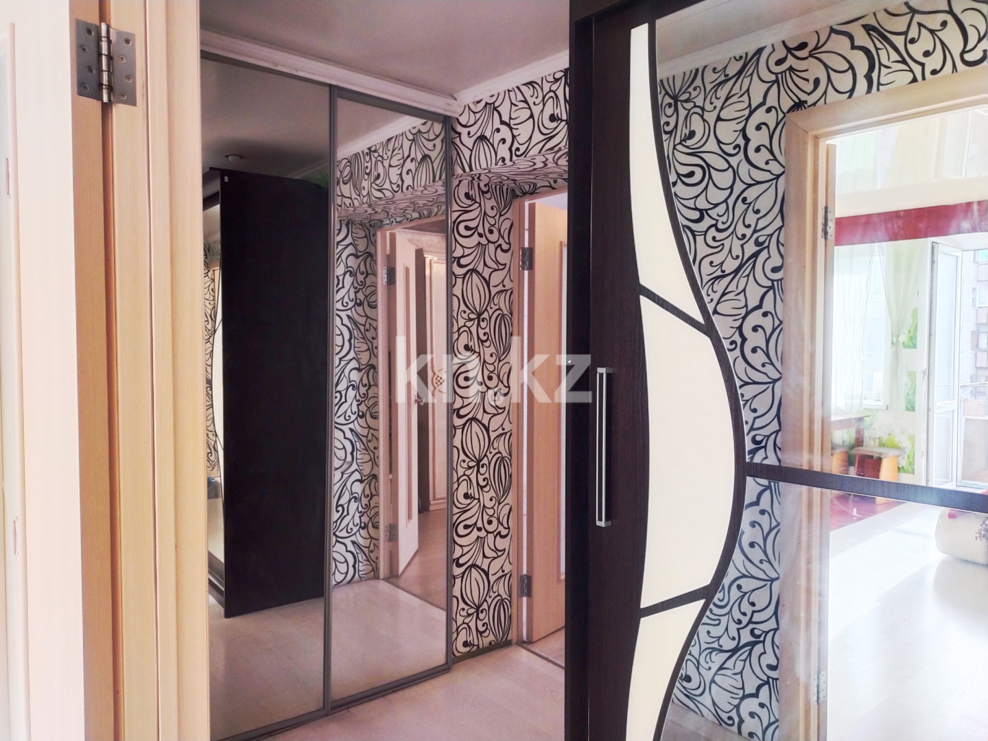 Продажа 3-комнатной квартиры, 79 м², ул. Гапеева, дом  1 в Караганде - фото 7