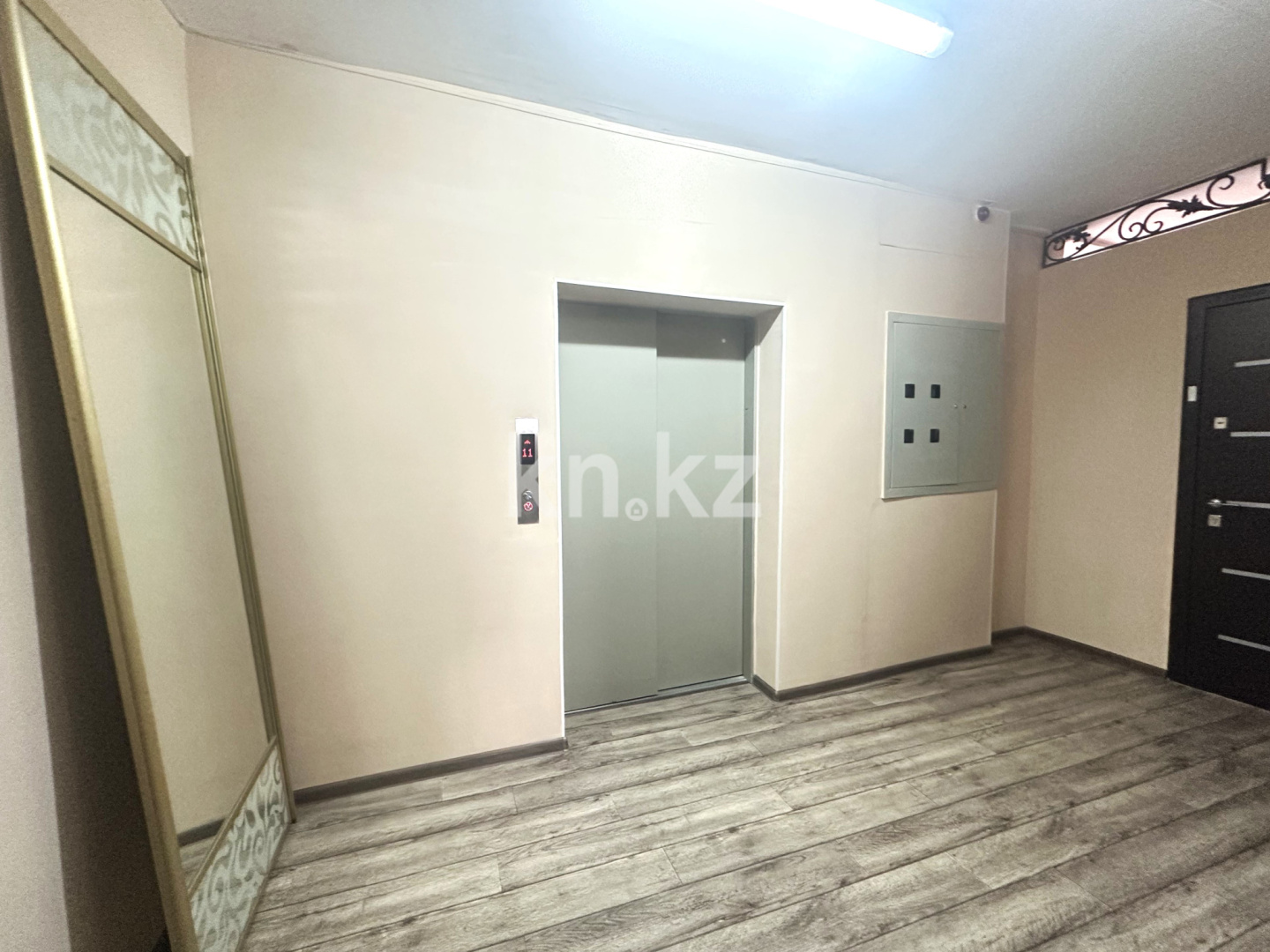 Аренда 3-комнатной квартиры, 117 м², пр. Шахтеров, дом  60 - Аренда  трехкомнатных квартир помесячно в Караганде фото 35 из 40