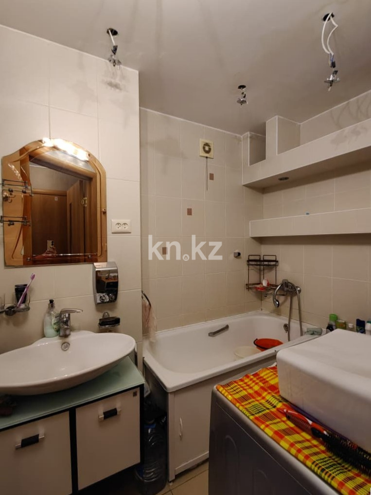 Продажа 2-комнатной квартиры, 41 м², ул. Можайского, дом  11 - Продажа квартир в Караганде фото 17 из 25