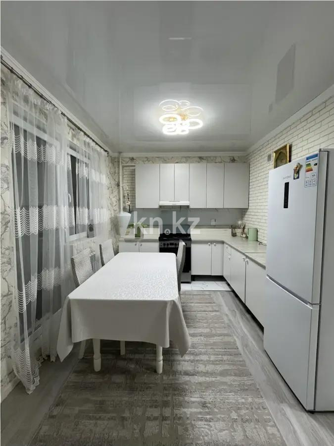 Продажа 2-комнатной квартиры, 42.7 м² в Алматы - фото 4