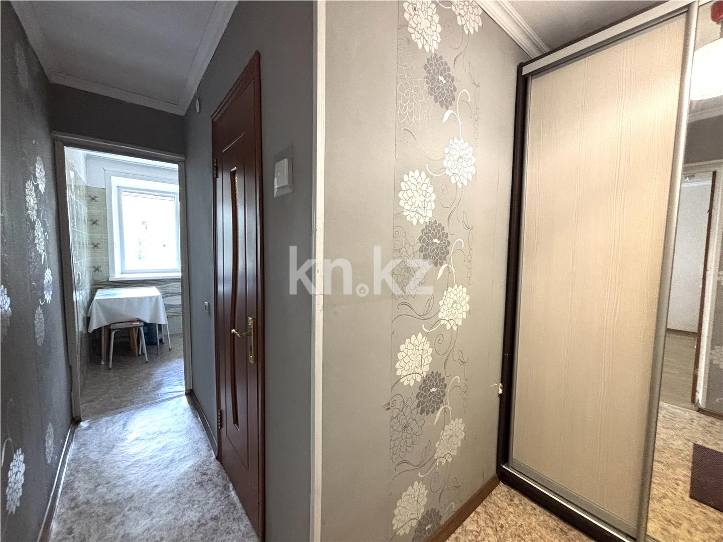Продажа 1-комнатной квартиры, 33 м², ул. Аманжолова, дом  7 - Продажа квартир в Караганде фото 5 из 11
