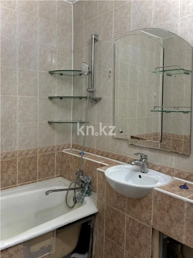 Продажа 4-комнатной квартиры, 82.4 м² в Алматы - фото 4
