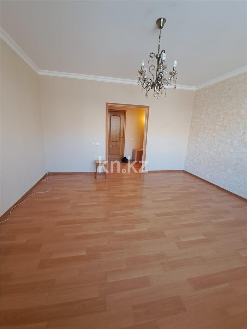 Продажа 1-комнатной квартиры, 41 м², мкр-н Степной-1 - Продажа  однокомнатных квартир в Караганде с фото фото 1 из 12