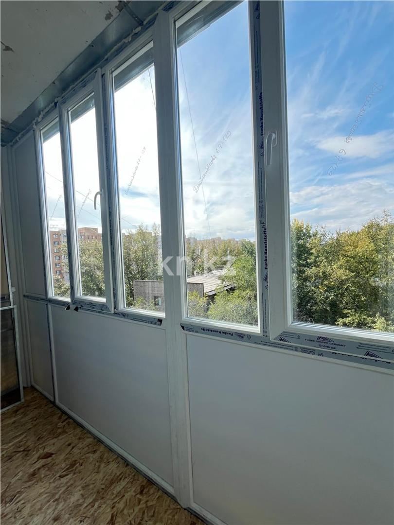 Продажа 4-комнатной квартиры, 79 м², ул. Дюсембекова, дом  67 - Продажа  четырехкомнатных квартир в Караганде фото 17 из 19