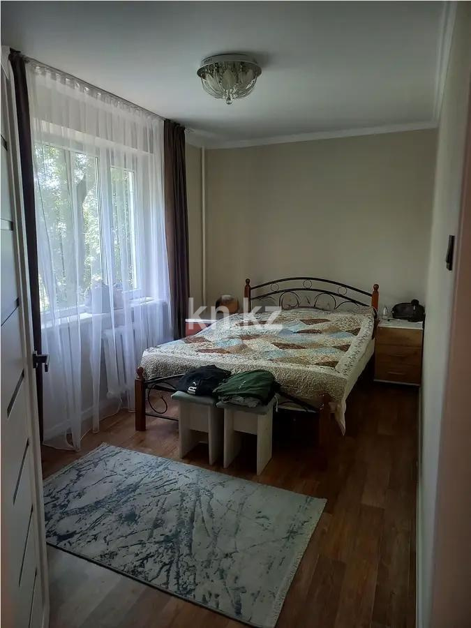 Продажа 2-комнатной квартиры, 46 м², мкр-н 10а, дом  4 в Алматы - фото 2