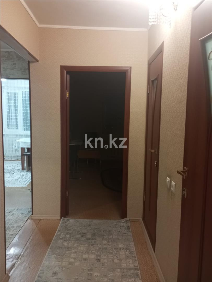 Продажа 3-комнатной квартиры, 69 м², мкр. 8-й мкр. - Продажа квартир в Темиртау фото 7 из 8