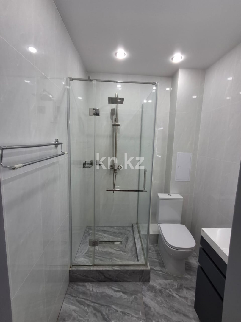 Продажа 1-комнатной квартиры, 44 м², ул. Самал - Продажа квартир в Уральске фото 6 из 16