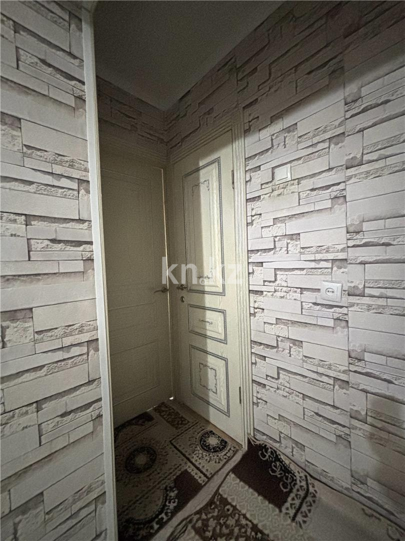 Продажа 2-комнатной квартиры, 46 м², пр. Бухар-жырау, дом  96 в Караганде - фото 11