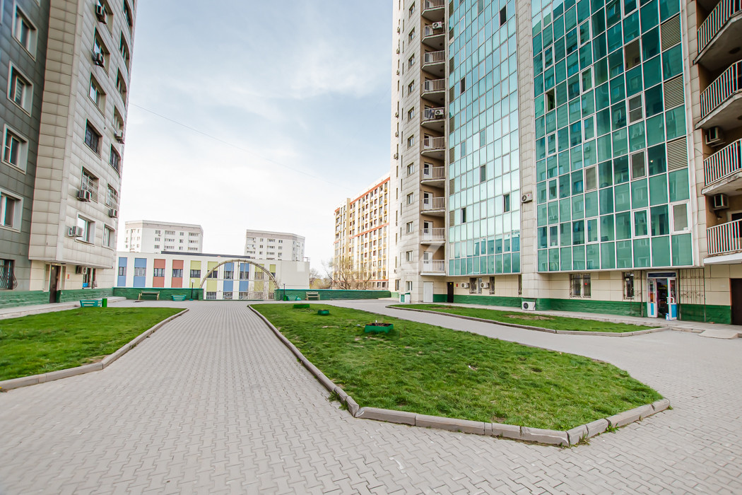 Продажа 2-комнатной квартиры, 73 м², ул. Торайгырова, дом  25/2 в Алматы - фото 10