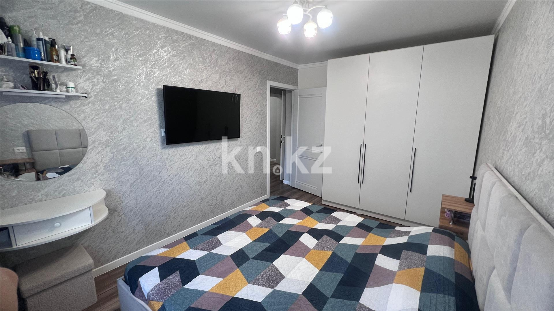 Продажа 3-комнатной квартиры, 65 м², ул. Рыскулова - Продажа  трехкомнатных квартир в Караганде фото 8 из 22