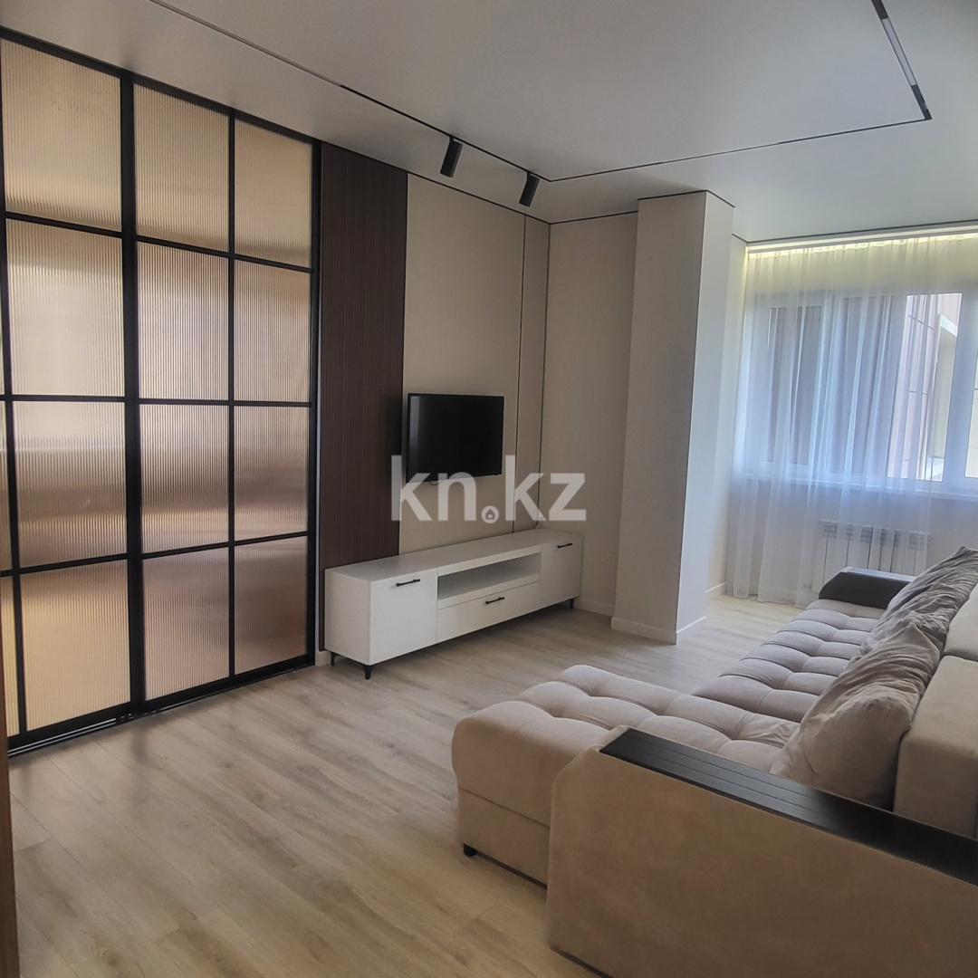 Аренда 2-комнатной квартиры, 56 м² - Аренда квартир помесячно в Алматы фото 1 из 11