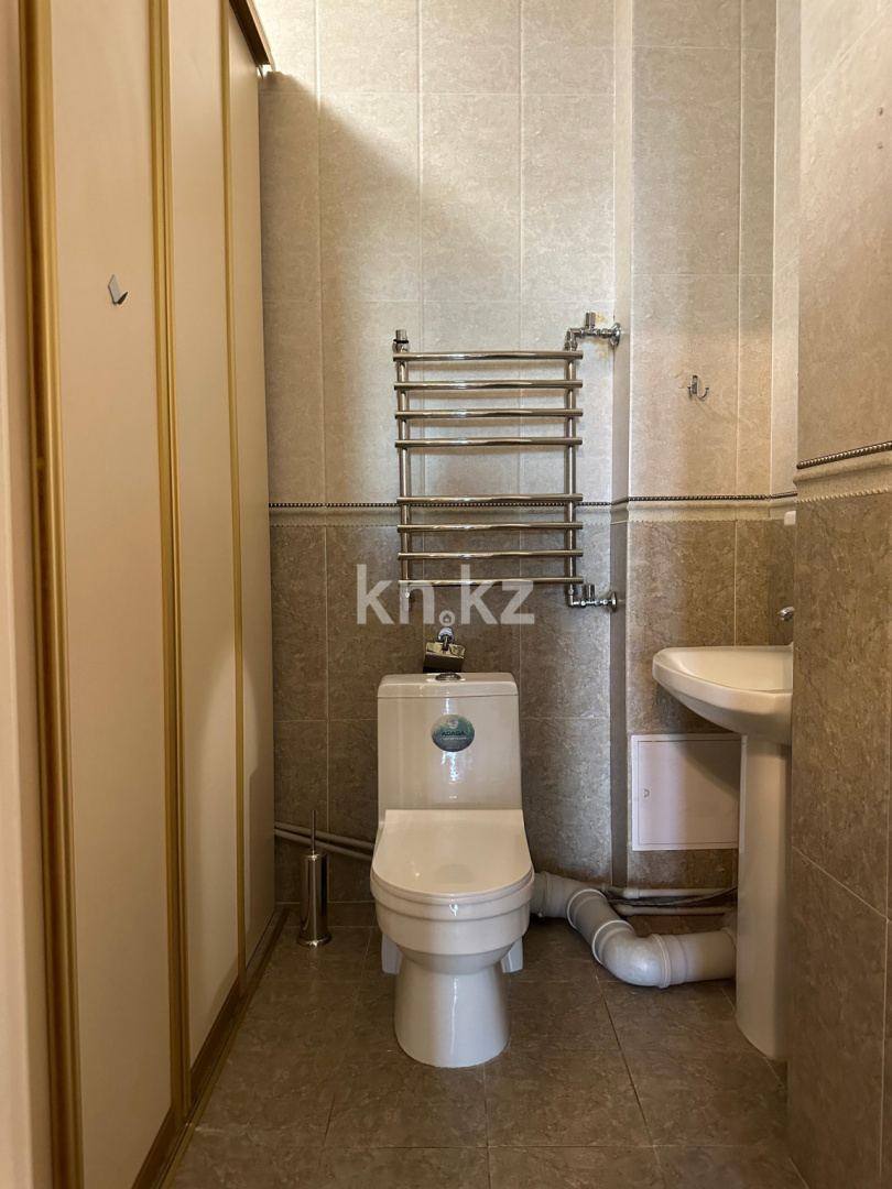 Продажа 3-комнатной квартиры, 82 м², ул. Розыбакиева, дом  247 - ул. Левитана в Алматы - фото 9