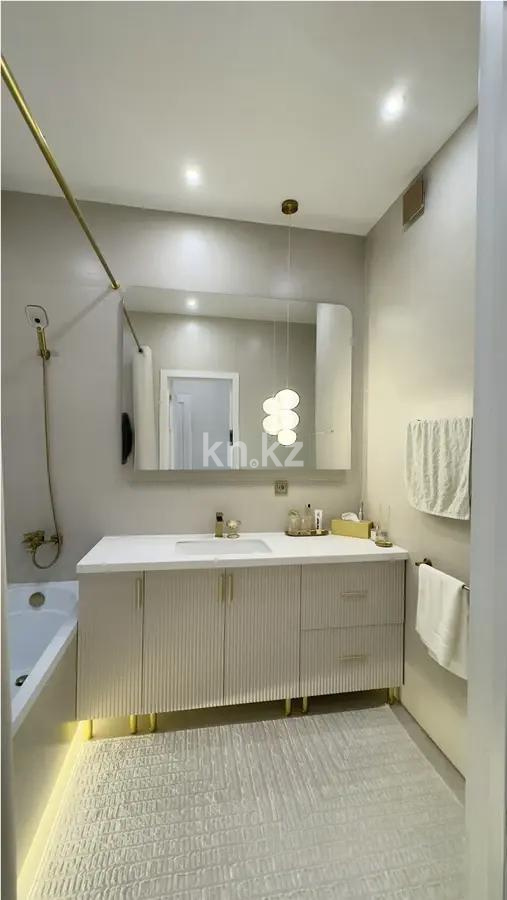 Продажа 4-комнатной квартиры, 132 м², пр. Улы Дала, дом  27/1 в Астане - фото 5