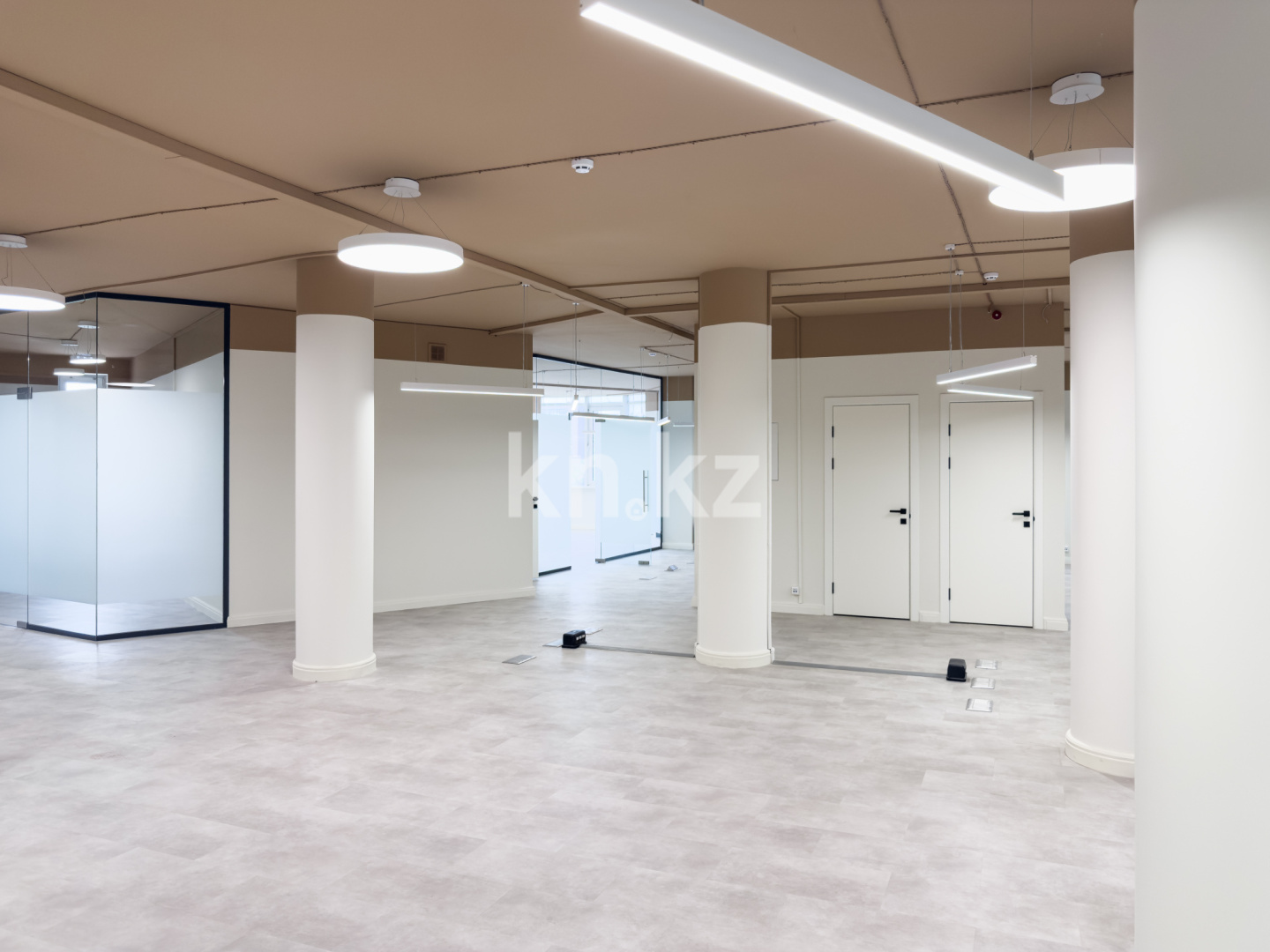 Аренда , Достык, дом  188 - пр. Аль-Фараби в Алматы - фото 14