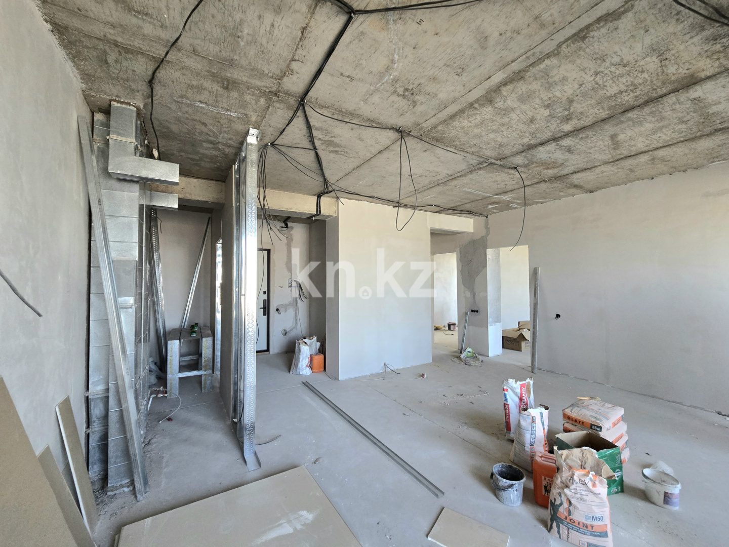 Продажа 3-комнатной квартиры, 84 м², пр. Байдибек би, дом  127/7 в Шымкенте - фото 16