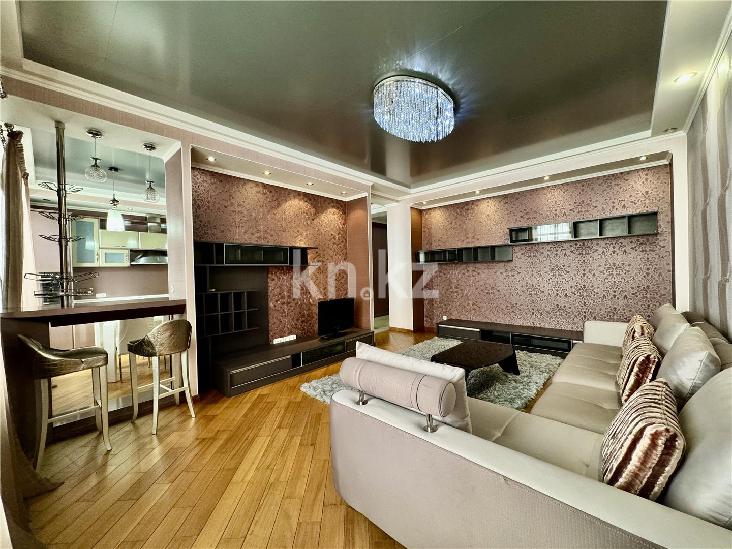 Продажа 6-комнатной квартиры, 227 м², ул. Ерубаева, дом  50/6 - Продажа  пятикомнатных квартир в Караганде фото 4 из 59