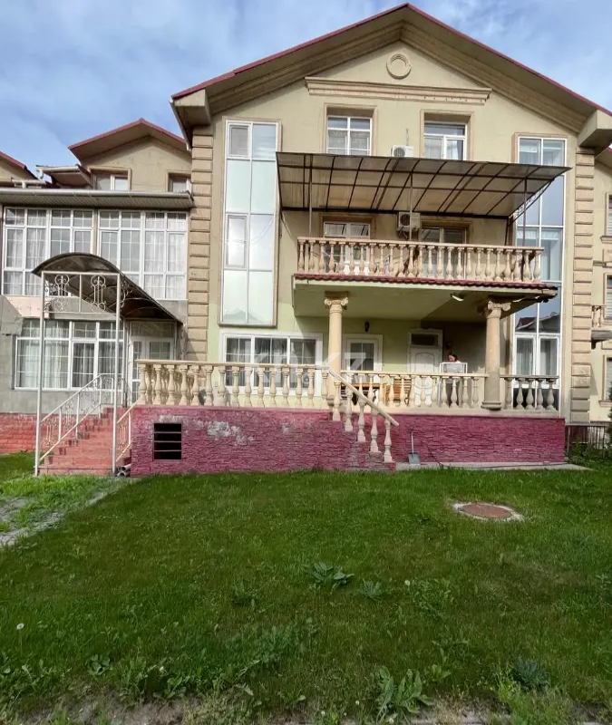 Аренда 8-комнатного дома, 281 м², Таусамалы - Аренда домов в Алматы с фото фото 1 из 1