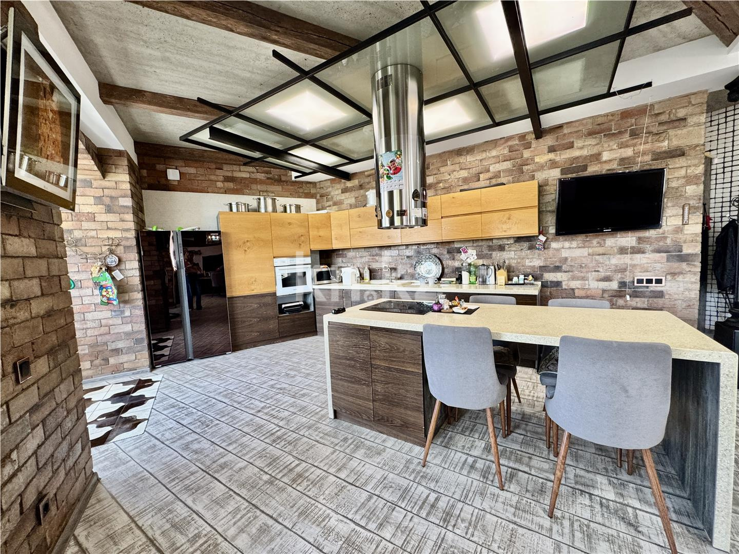 Продажа 3-комнатной квартиры, 160 м², ул. Аманжолова, дом  41 - Продажа  трехкомнатных квартир в Караганде с фото фото 11 из 52