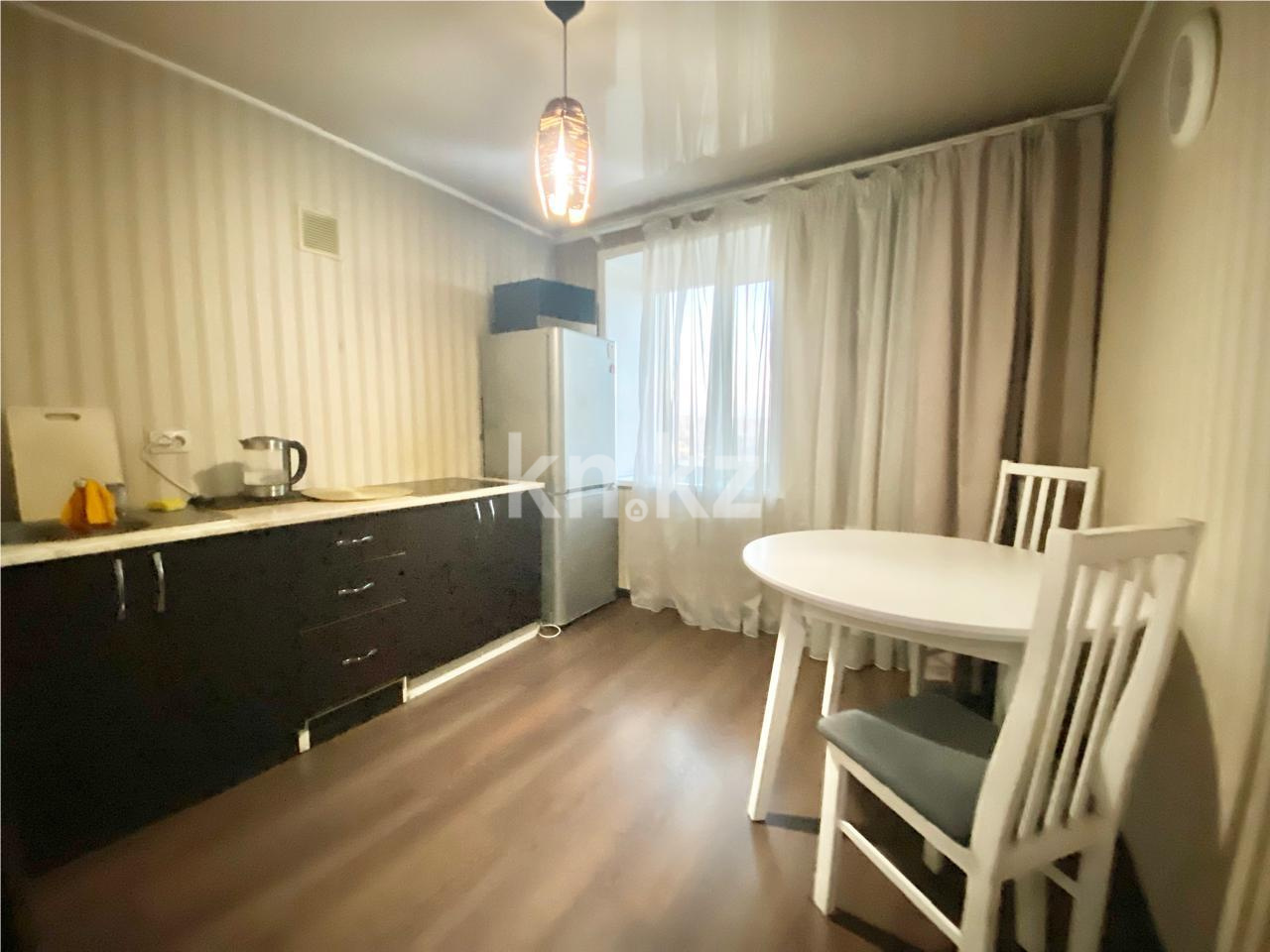 Продажа 1-комнатной квартиры, 34 м², ул. Космонавтов - Продажа квартир в Караганде фото 5 из 10