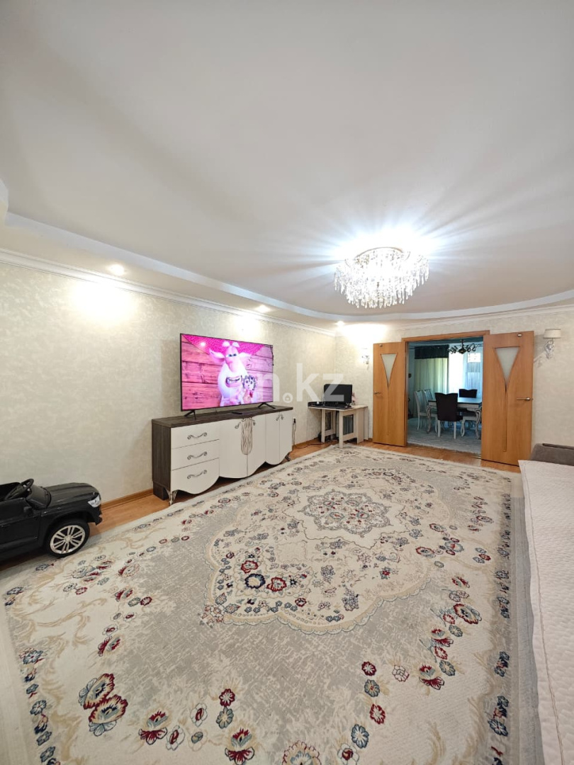 Продажа 4-комнатной квартиры, 100 м² в Караганде - фото 9