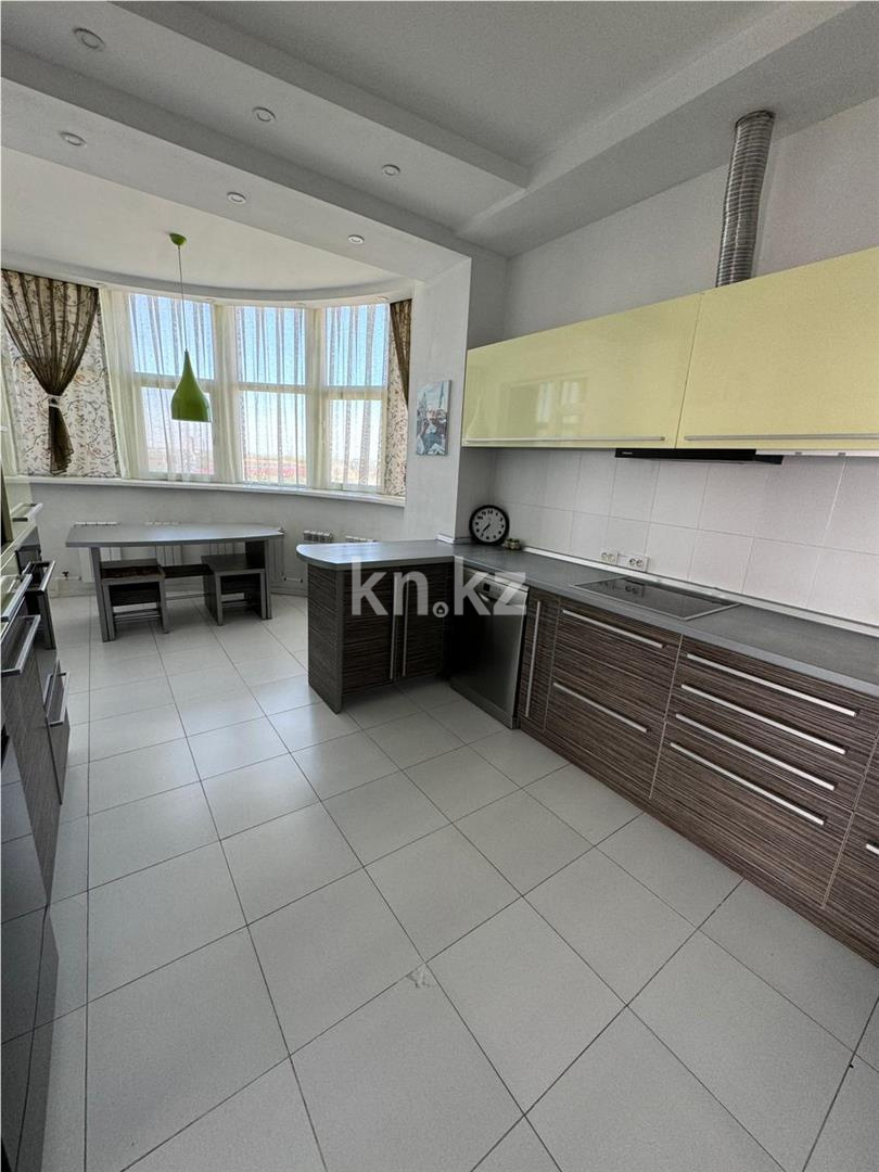 Продажа 3-комнатной квартиры, 108 м², ул. Лободы - Продажа квартир в Караганде фото 3 из 15