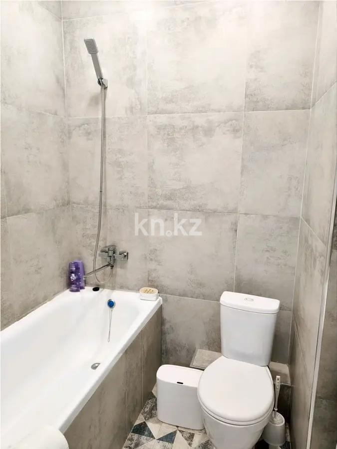 Продажа 2-комнатной квартиры, 55 м², ул. Казыбек би, дом  11б в Астане - фото 4