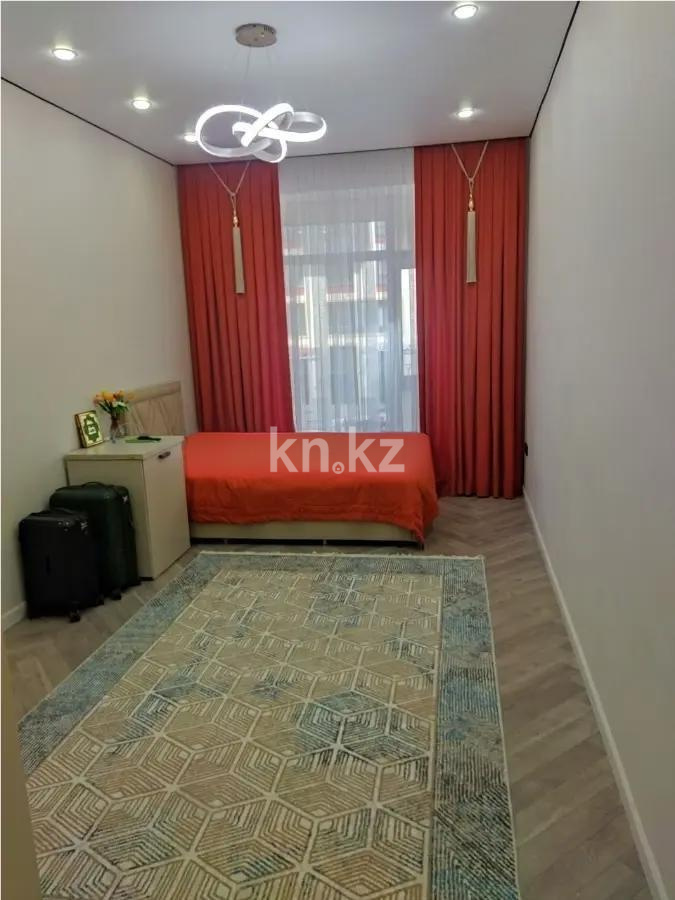Продажа 4-комнатной квартиры, 90 м² в Астане - фото 2