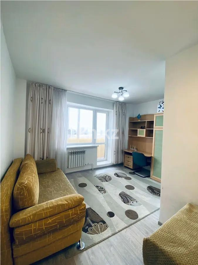 Продажа 1-комнатной квартиры, 37 м², ул. Момышулы, дом  26/3 - Продажа  однокомнатных квартир в Караганде фото 1 из 5