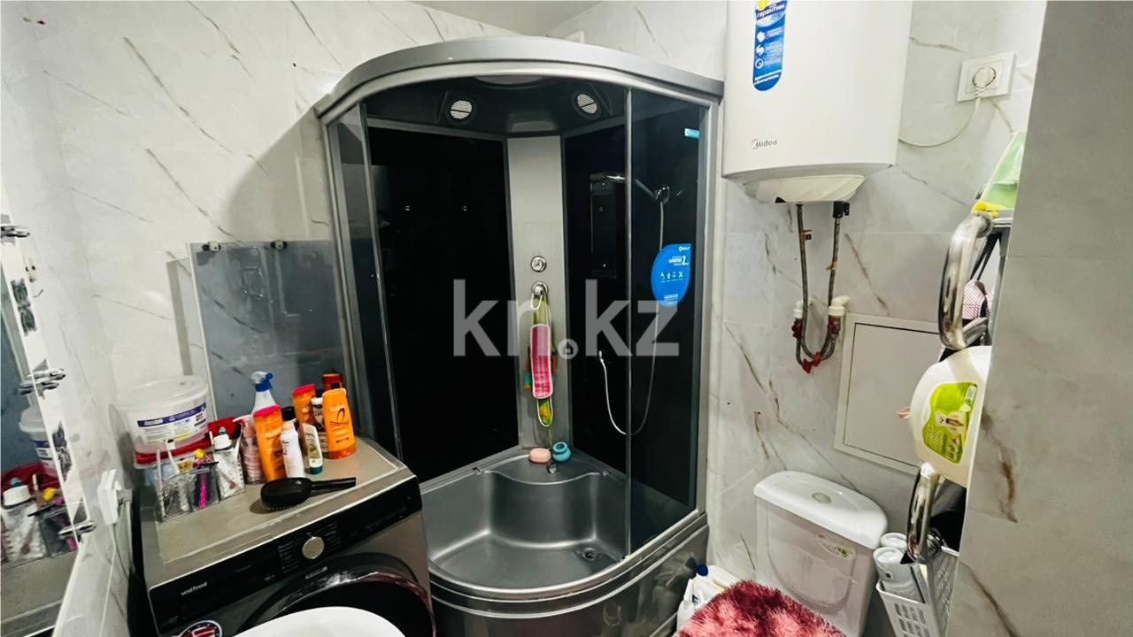 Продажа 3-комнатной квартиры, 57 м², мкр-н 14, дом  22 - Продажа  трехкомнатных квартир в Караганде фото 10 из 10