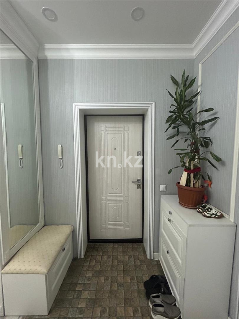 Продажа 3-комнатной квартиры, 94.6 м², ул. Керей, Жанибек хандар в Астане - фото 11