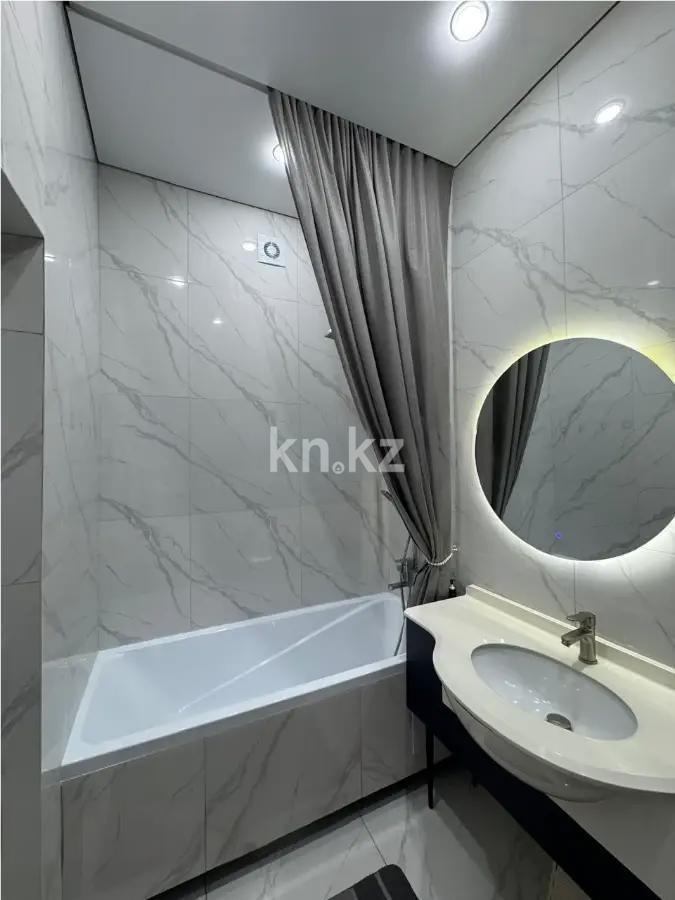 Продажа 2-комнатной квартиры, 46 м², ул. Айтматова в Астане - фото 5