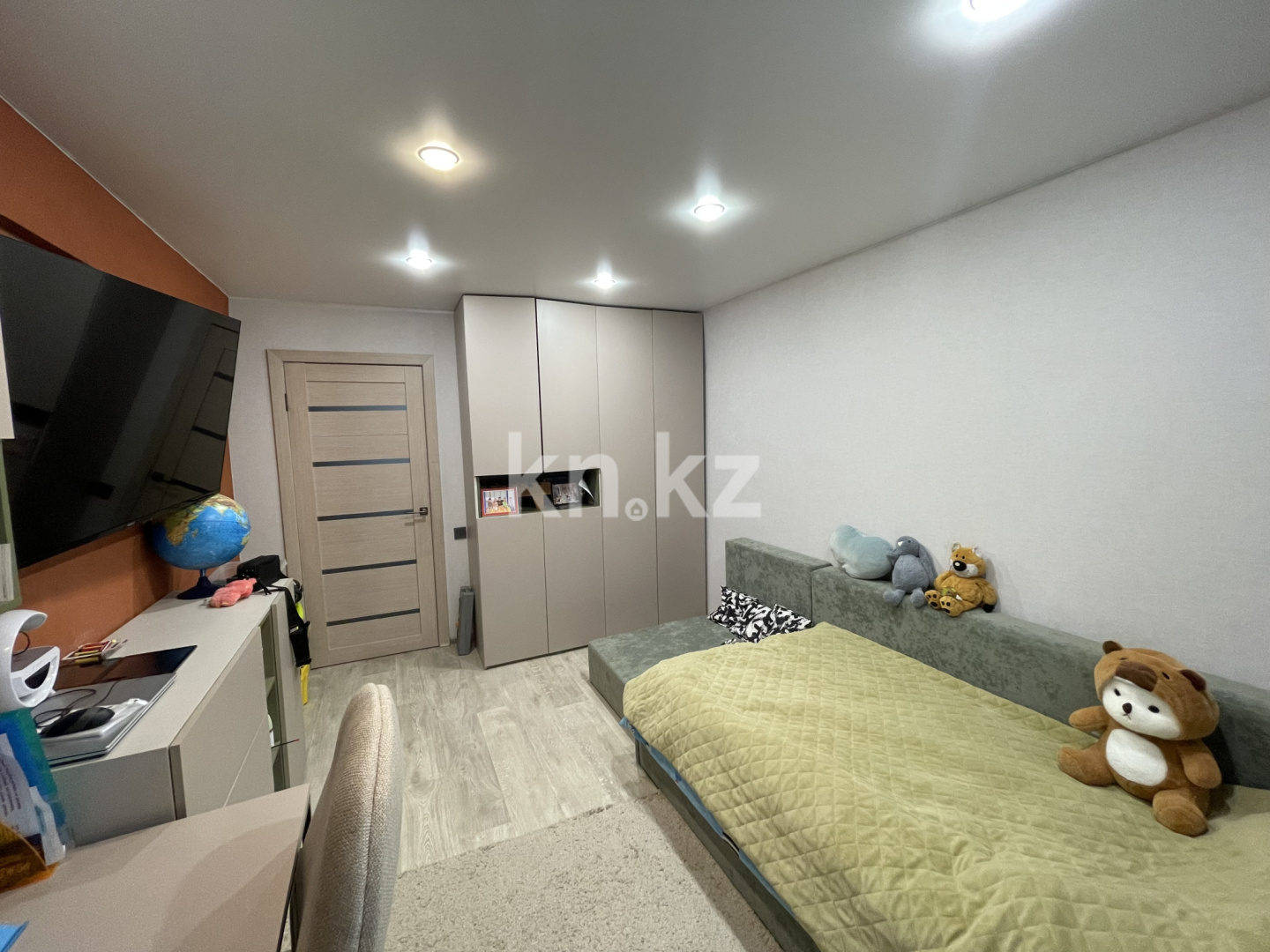 Продажа 3-комнатной квартиры, 60 м², ул. Потанина, дом  27/1 - Продажа  трехкомнатных квартир в Усть-Каменогорске фото 8 из 16