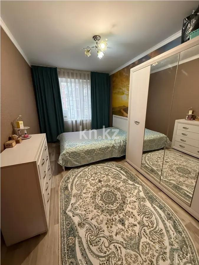 Продажа 4-комнатной квартиры, 80 м², пр. Шахтеров, дом  5 - Продажа  четырехкомнатных квартир в Караганде фото 2 из 7