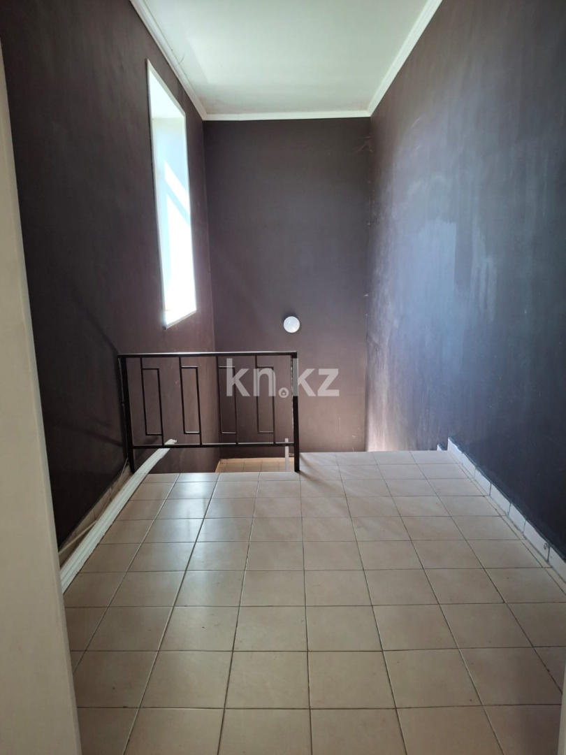 Продажа , 809 м², 5-й мкр. - Продажа баз, складов и промышленной недвижимости в Темиртау фото 9 из 27