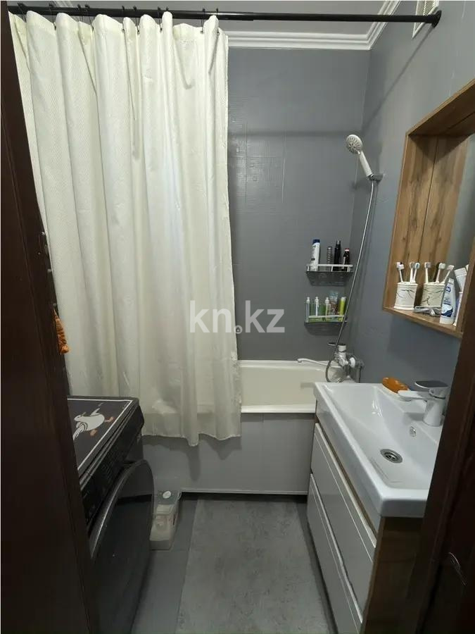 Продажа 3-комнатной квартиры, 65 м² в Алматы - фото 4