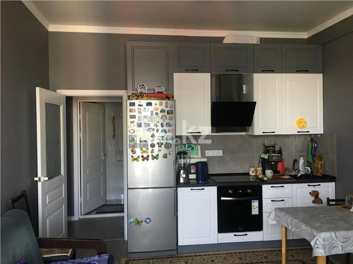 Продажа 3-комнатной квартиры, 66 м², ул. Шевченко, дом  94 в Алматы - фото 3