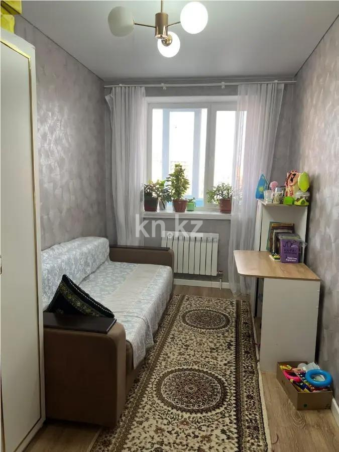 Продажа 3-комнатной квартиры, 78 м², ул. Нажимеденова, дом  17 в Астане - фото 2