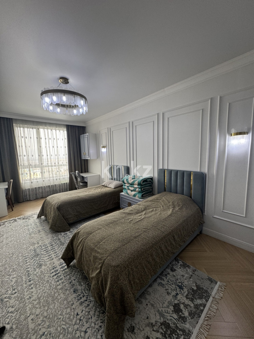 Продажа 3-комнатной квартиры, 111 м², ул. Утеген батыра в Алматы - фото 8