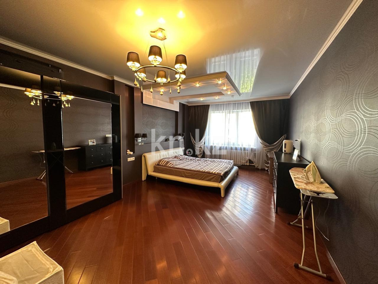 Аренда 3-комнатной квартиры, 136 м² - Аренда квартир помесячно в Казахстане - страница 2 фото 1 из 13