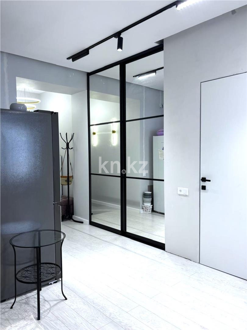 Продажа 3-комнатной квартиры, 74 м², ул. Дюсембекова в Караганде - фото 9