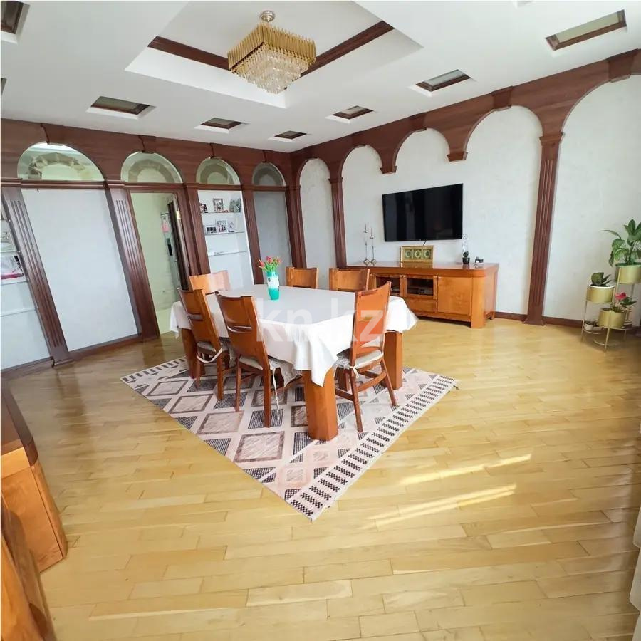 Продажа 4-комнатной квартиры, 185 м², пр. Кабанбай батыра, дом  6/5 - Продажа квартир в Астане фото 3 из 5