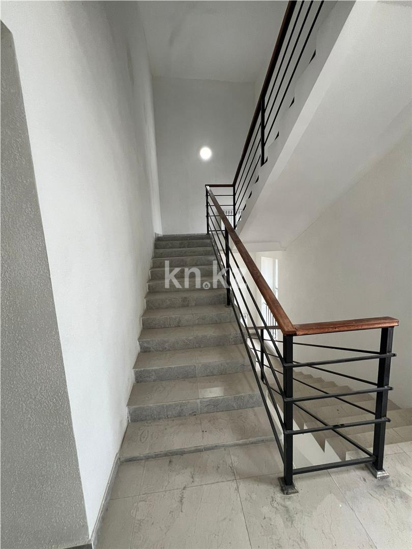 Продажа 2-комнатной квартиры, 64 м², 137 учетный квартал, дом  787 в Караганде - фото 7