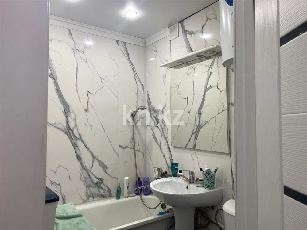 Продажа 2-комнатной квартиры, 45 м², мкр-н 16, дом  37 в Караганде - фото 5